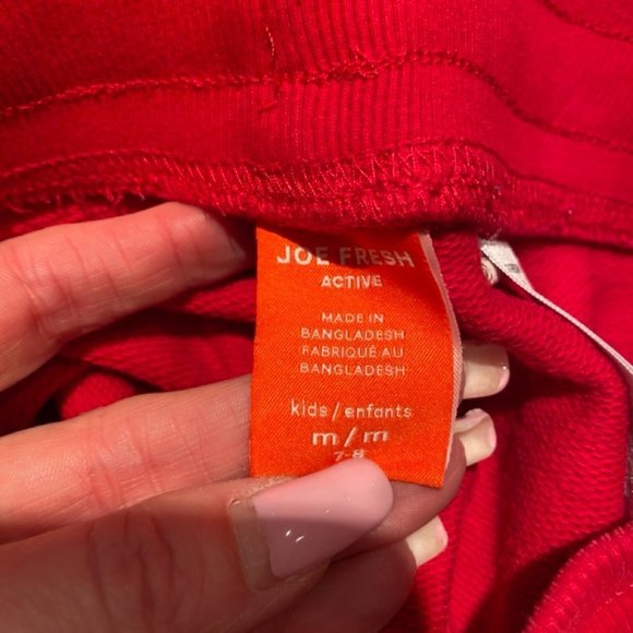 🎀 3 for $25 Joe Fresh Girl's Shorts Love Canada Size M GUC - Picture 3 of 12